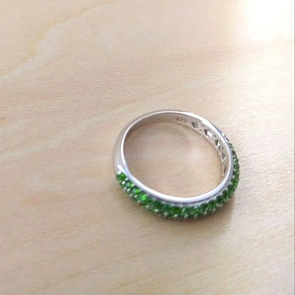 Chrome Diopside Half Band Ring
